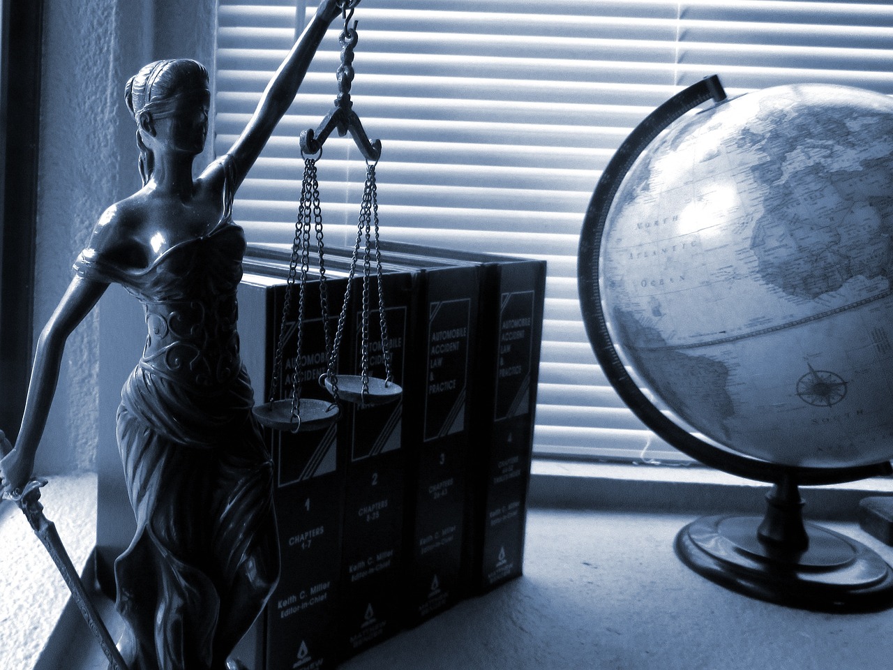 Are criminal lawyers in demand in Canada?